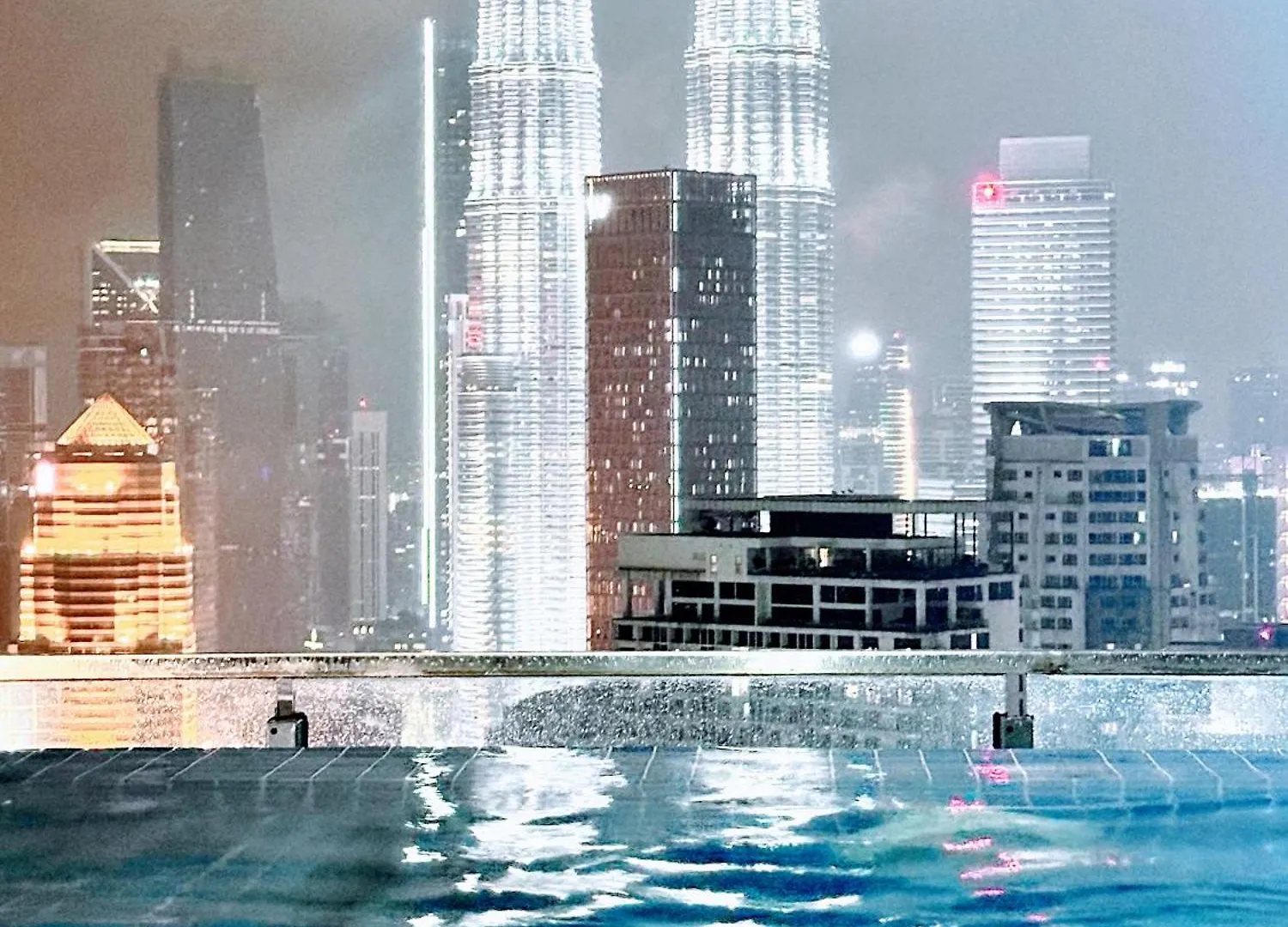 The Luxe Infinitum At Kl City Kuala Lumpur