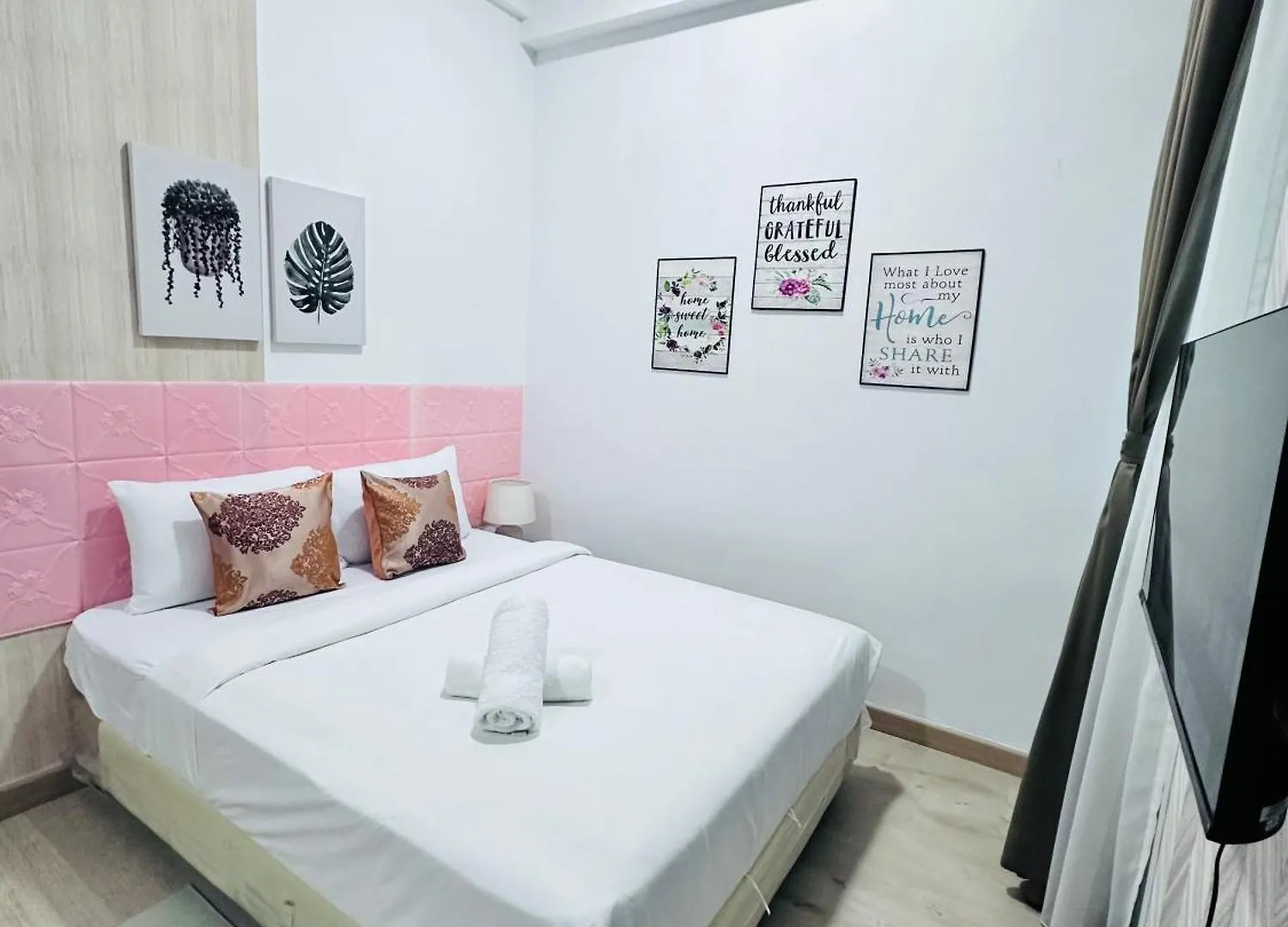 Hotel The Luxe Infinitum At Kl City Kuala Lumpur